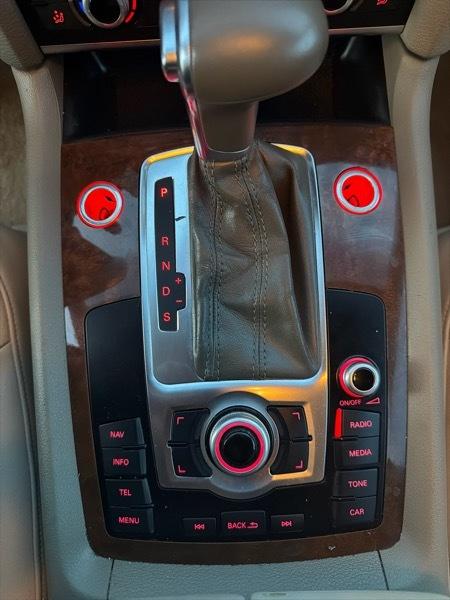 Audi Q7 TDI quattro Premium 2012