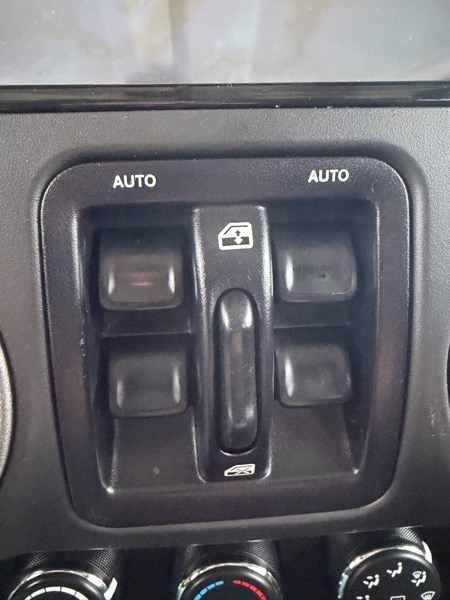 Jeep Wrangler Unlimited Sport 4WD 2015