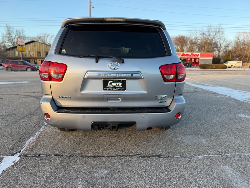 Toyota Sequoia Plantium 4WD FFV 2010