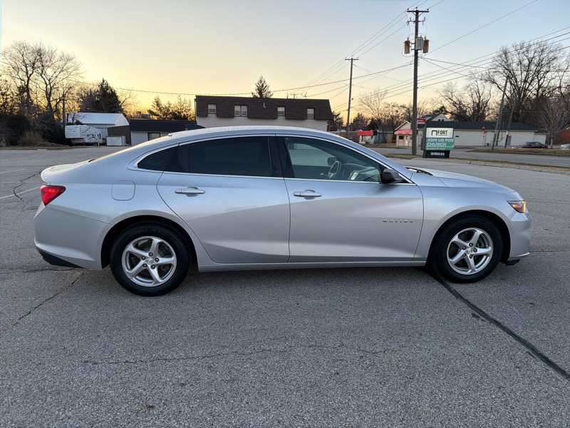 Chevrolet Malibu LS 2016
