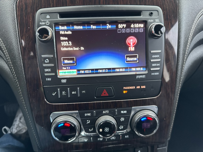 Chevrolet Traverse 2LT FWD 2015