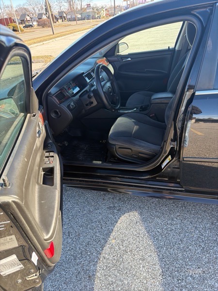 Chevrolet Impala LS 2011