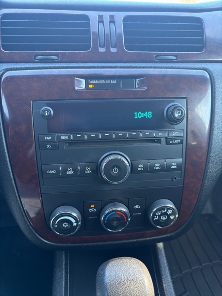 Chevrolet Impala LS 2011