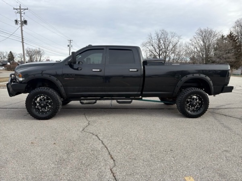 RAM 2500 Laramie Crew Cab LWB 4WD 2011
