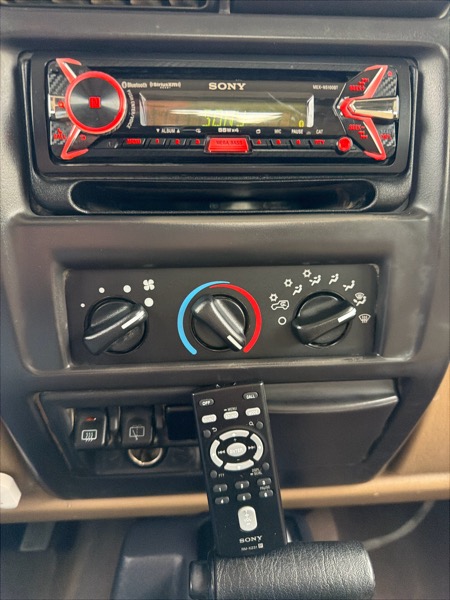 Jeep Wrangler SE 1999