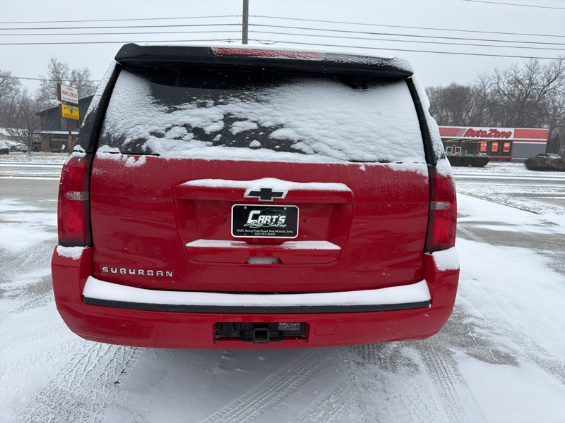 Chevrolet Suburban LT 1500 4WD 2015