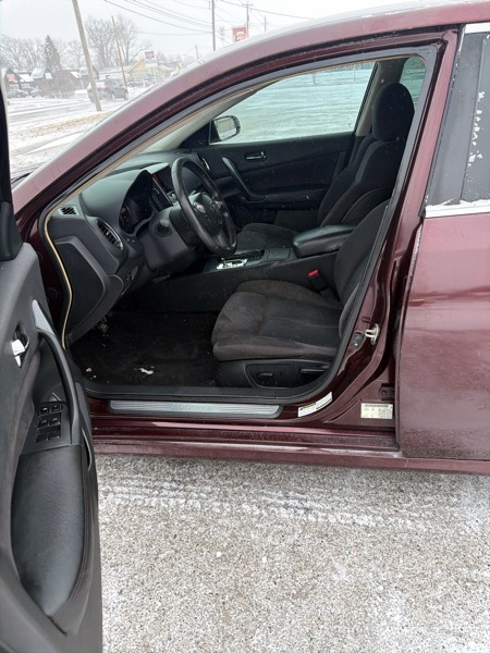 Nissan Maxima SV 2014