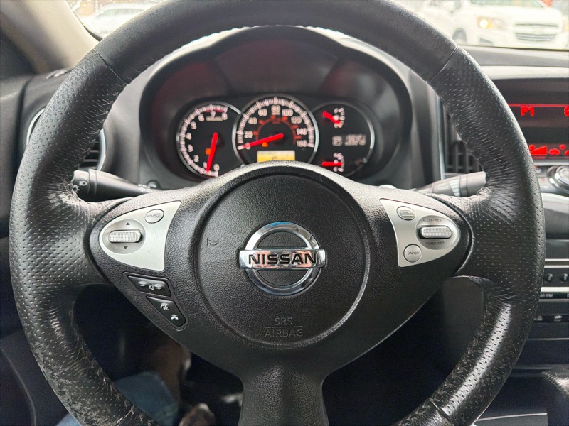 Nissan Maxima SV 2014