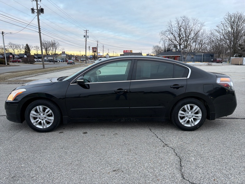 Nissan Altima 2.5 S 2010