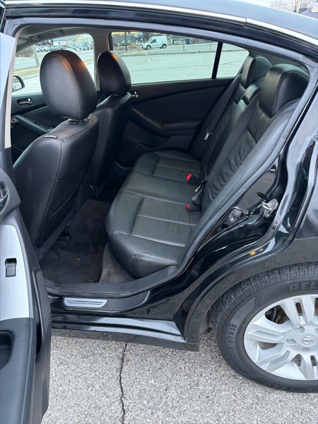 Nissan Altima 2.5 S 2010