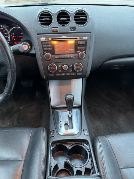 Nissan Altima 2.5 S 2010