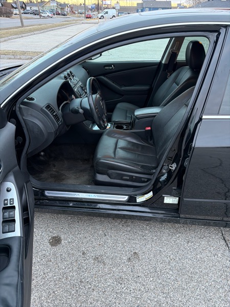 Nissan Altima 2.5 S 2010