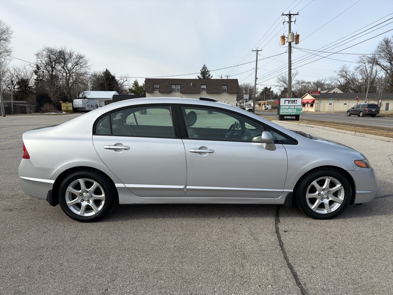 Honda Civic EX Sedan with Navigation 2008