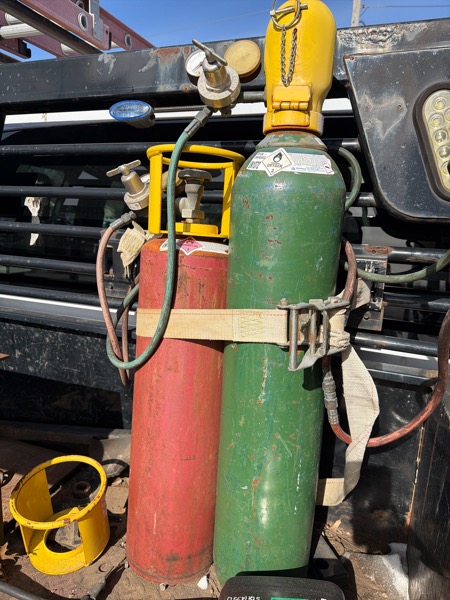 Ford F-350 SD Lariat SuperCab Long Bed DRW 4WD 2013