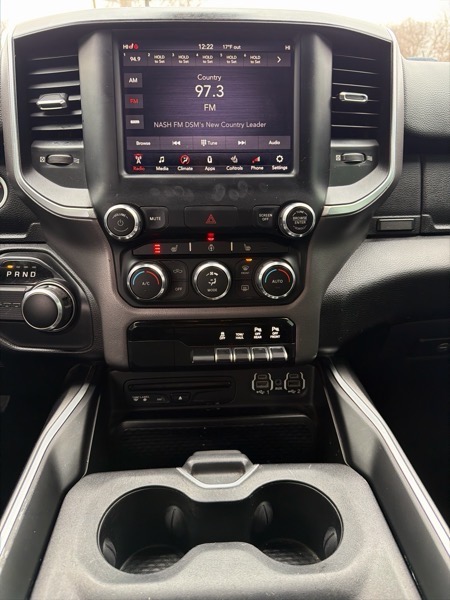 RAM 1500 2WD Crew Cab 140.5" Lone Star 2019