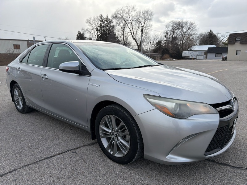 Toyota Camry Hybrid XLE 2015