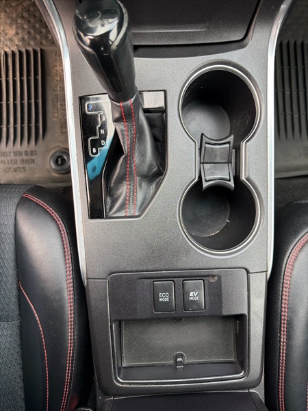 Toyota Camry Hybrid XLE 2015