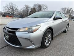 2015 Toyota Camry Hybrid 