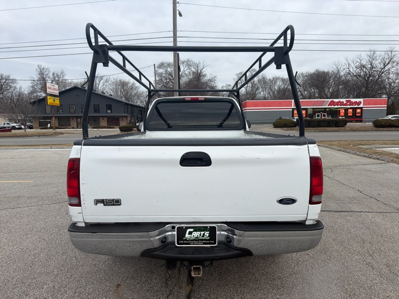 Ford F-150 2WD Reg Cab 122.5" XL 2000