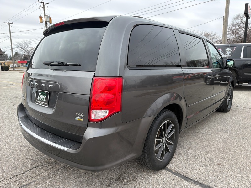 Dodge Grand Caravan R/T 2016