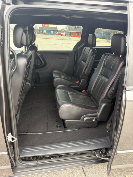 Dodge Grand Caravan R/T 2016