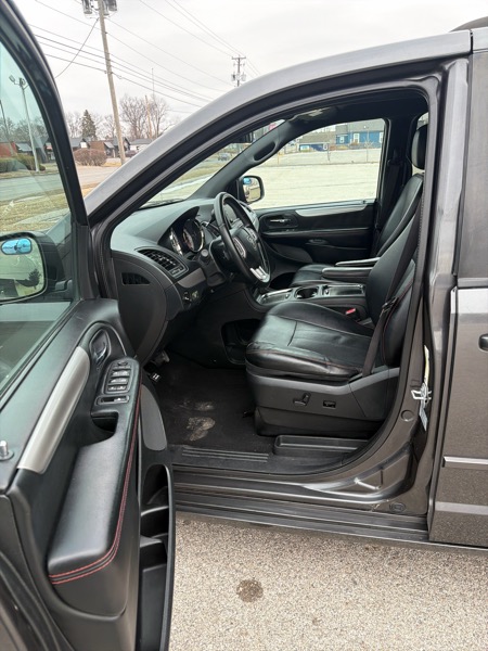 Dodge Grand Caravan R/T 2016