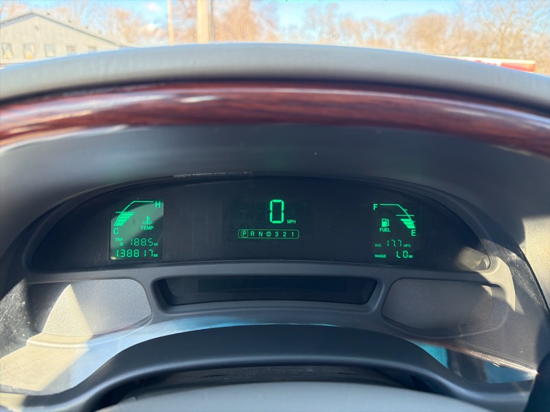 Cadillac DeVille Sedan 2002