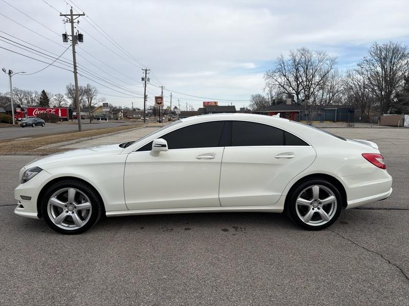 Mercedes-Benz CLS-Class CLS550 4MATIC 2013