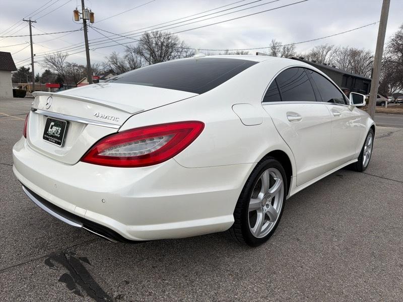 Mercedes-Benz CLS-Class CLS550 4MATIC 2013
