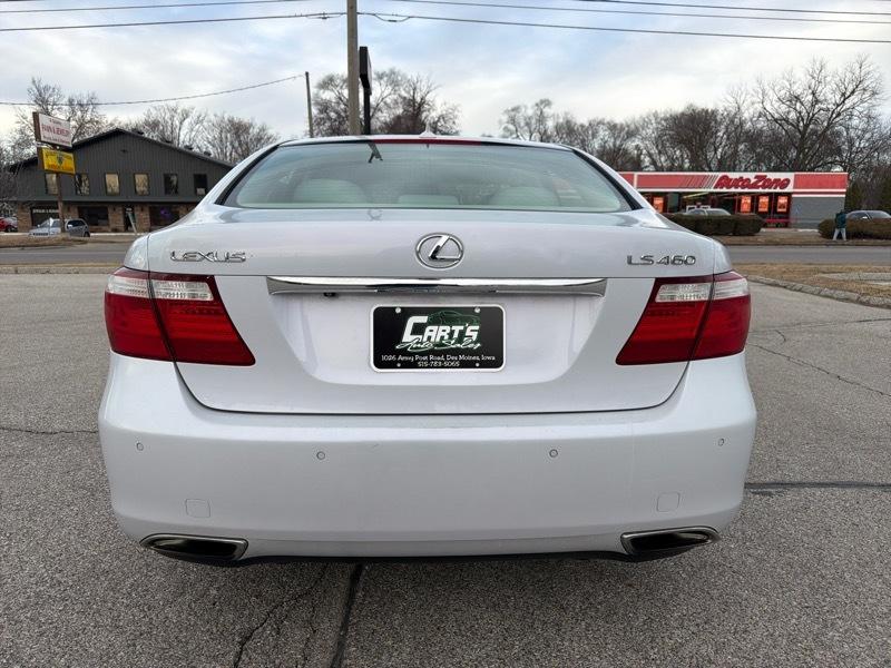 Lexus LS 460 Luxury Sedan 2008