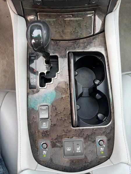 Lexus LS 460 Luxury Sedan 2008