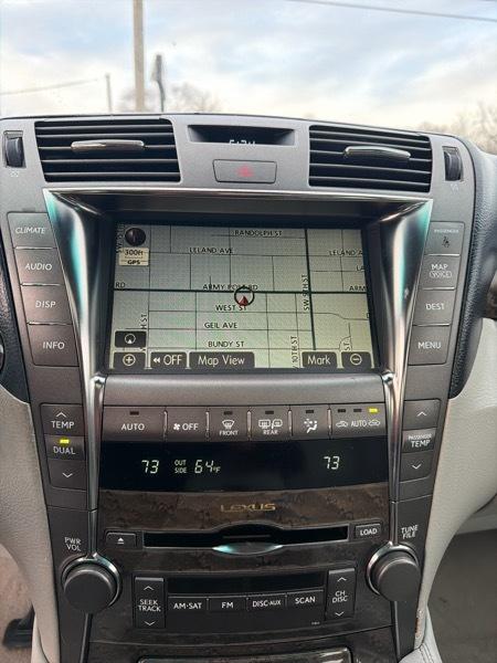 Lexus LS 460 Luxury Sedan 2008