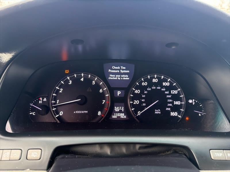 Lexus LS 460 Luxury Sedan 2008