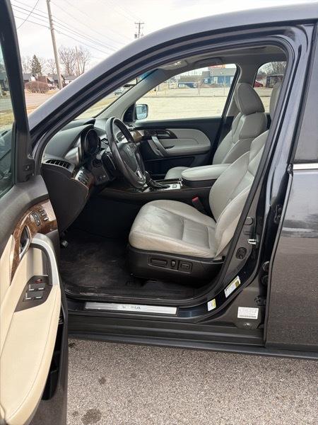 Acura MDX 6-Spd AT w/Tech and Entertainment Package 2013