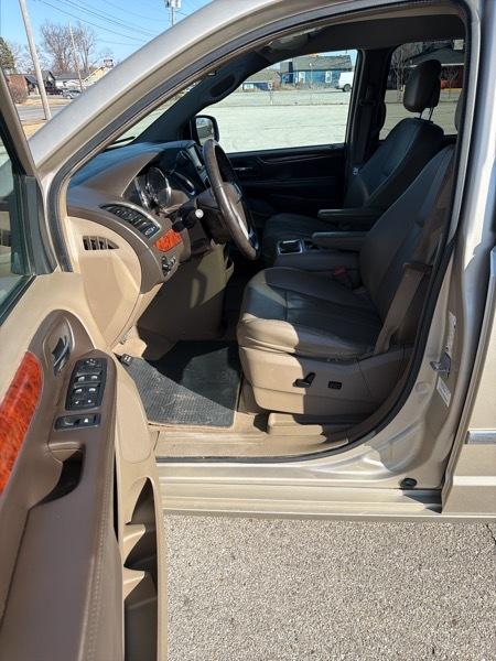 Chrysler Town & Country Touring 2014