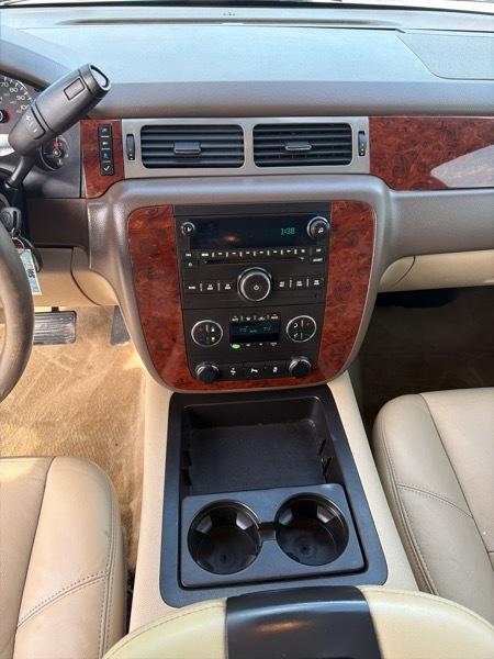 Chevrolet Tahoe LT 4WD 2012