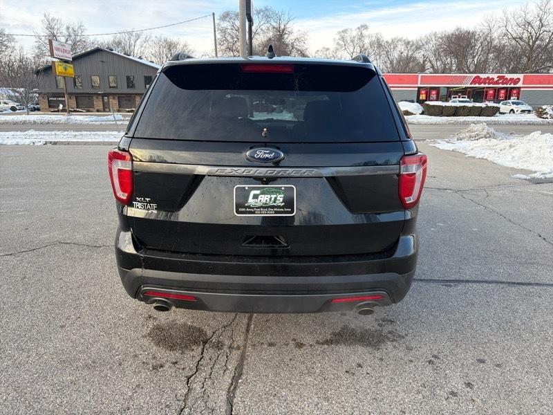 Ford Explorer XLT FWD 2017