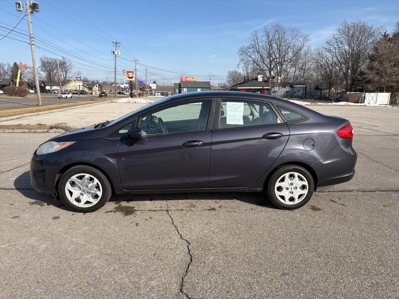 Ford Fiesta S Sedan 2013