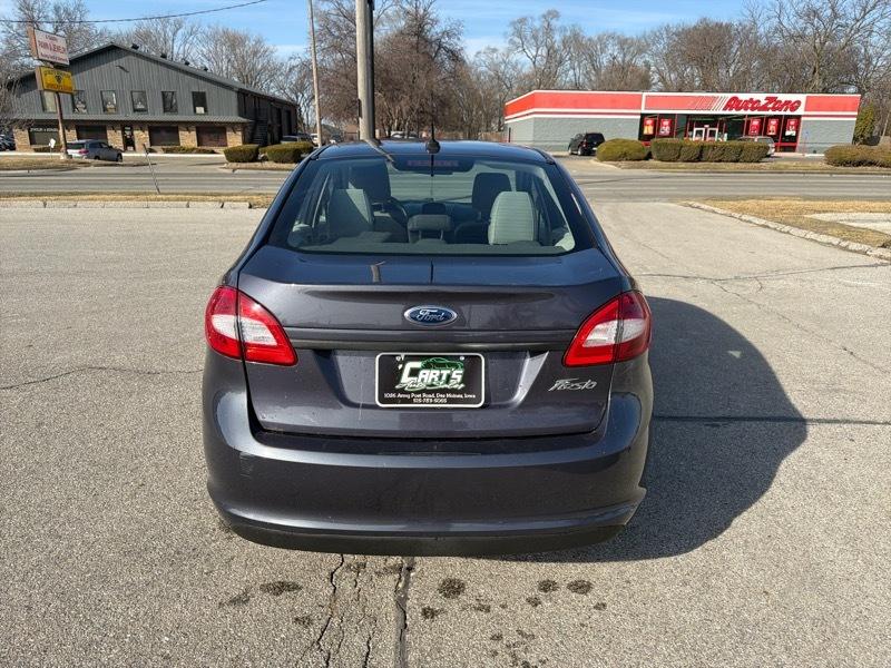 Ford Fiesta S Sedan 2013