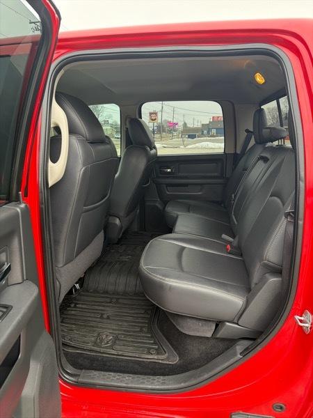 RAM 1500 Sport Crew Cab 4WD 2011