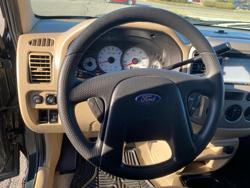 Ford Escape XLT 4WD 2004