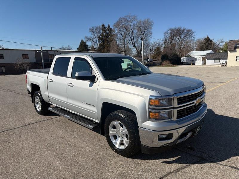 Chevrolet Silverado 1500 LT Crew Cab Long Box 4WD 2015