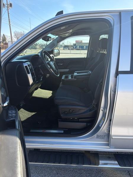 Chevrolet Silverado 1500 LT Crew Cab Long Box 4WD 2015