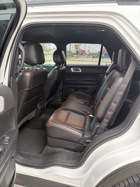 Ford Explorer Sport 4WD 2013