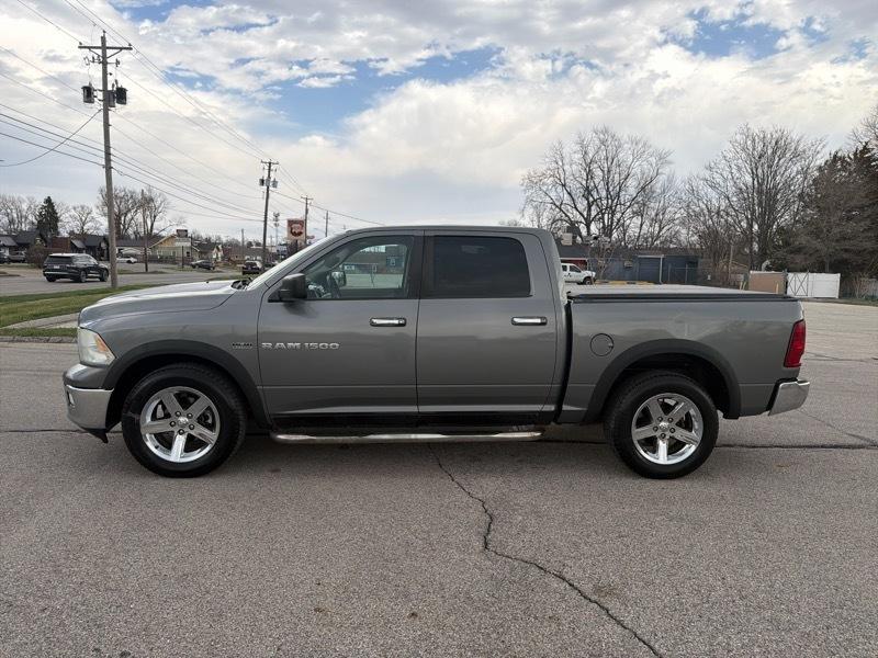 RAM 1500 SLT Crew Cab 4WD 2012