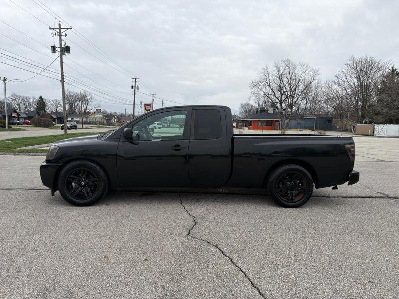 Nissan Titan XE King Cab 2WD 2005