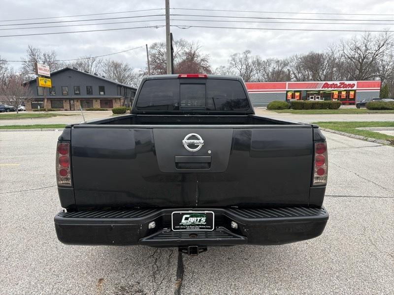 Nissan Titan XE King Cab 2WD 2005
