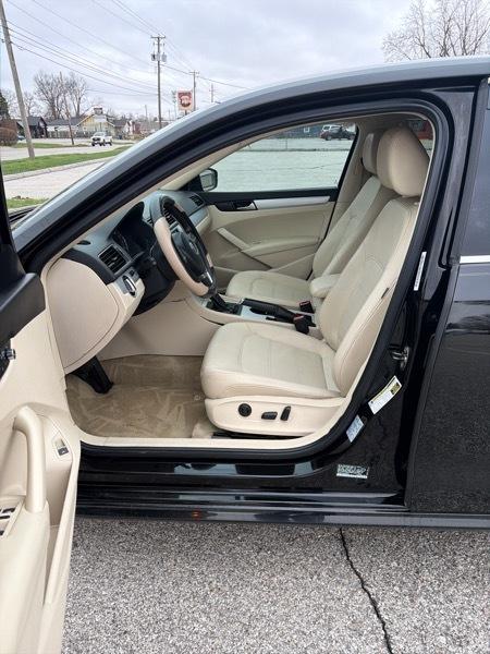 Volkswagen Passat 2.0L TDI SEL Premium 2013