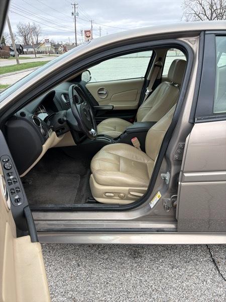 Pontiac Grand Prix Sedan 2007