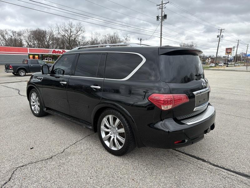 Infiniti QX56 4WD 2012